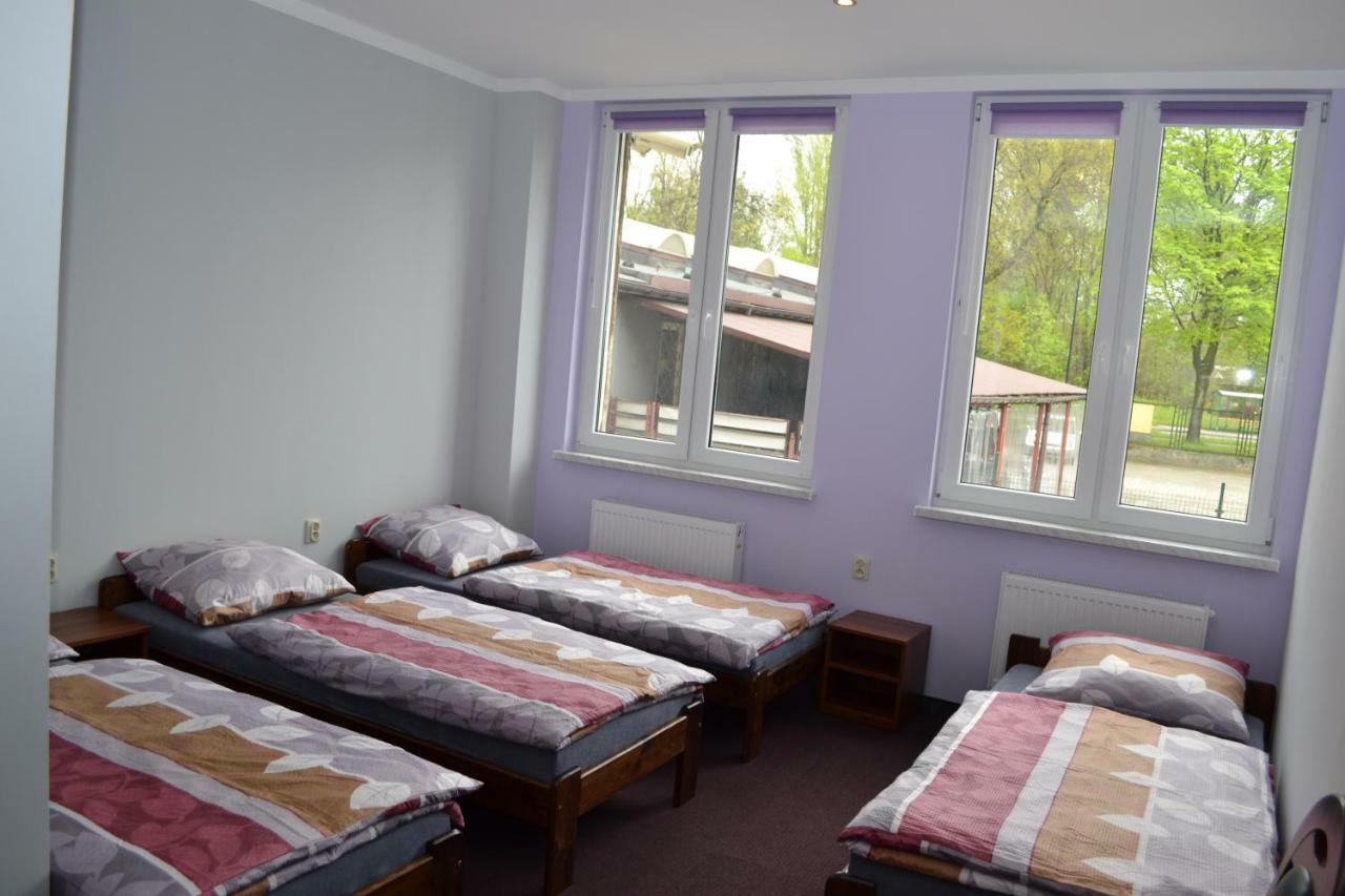 Hostel Mikolajczyka59 Sosnowiec Exterior foto